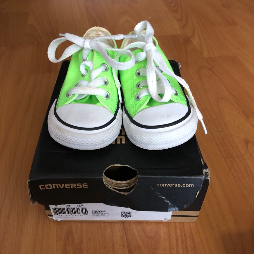 Kids converse